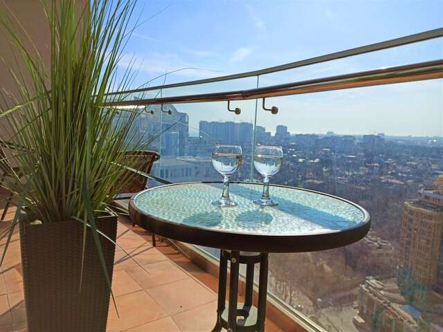 Апартаменты Arcadia Stylish Apartment big terrace Одесса-9